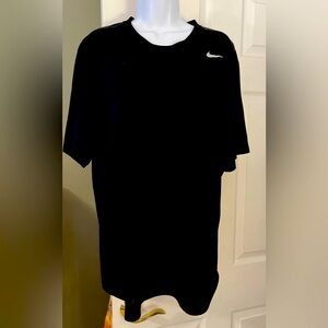 Men’s Nike L Dri Fit